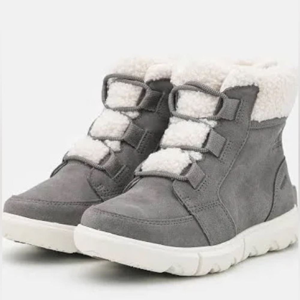 SOREL Women's Explorer II Carnival Cozy Waterproof Boots
BRAND NEW NEVER WORN
